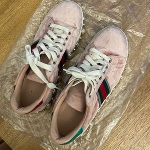 GUCCI style sneakers!!
